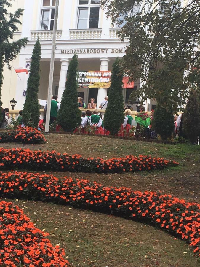 Апартаменти Promenada Gwiazd